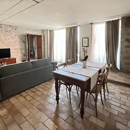 Le Mansarine Charme Panzió Castellaro